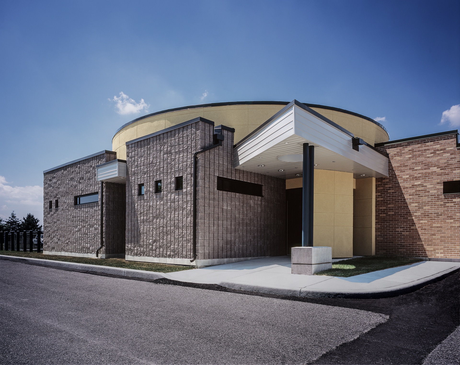 Contact Architecttura Inc.